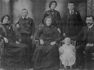 The List family, June 1903