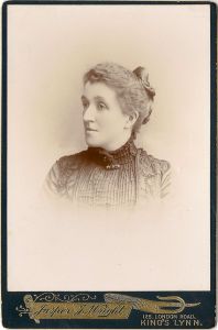 Lynn, Emma, born 1862