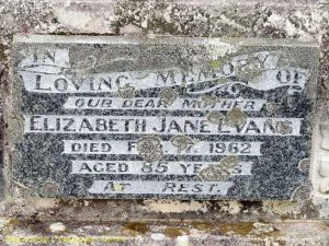 Elizabeth Jane  Hay